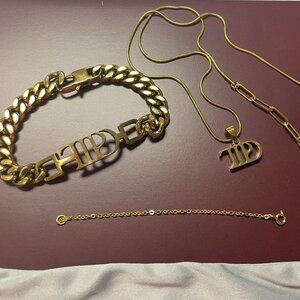 Taylor Swift TTPD bracelet and necklace set: